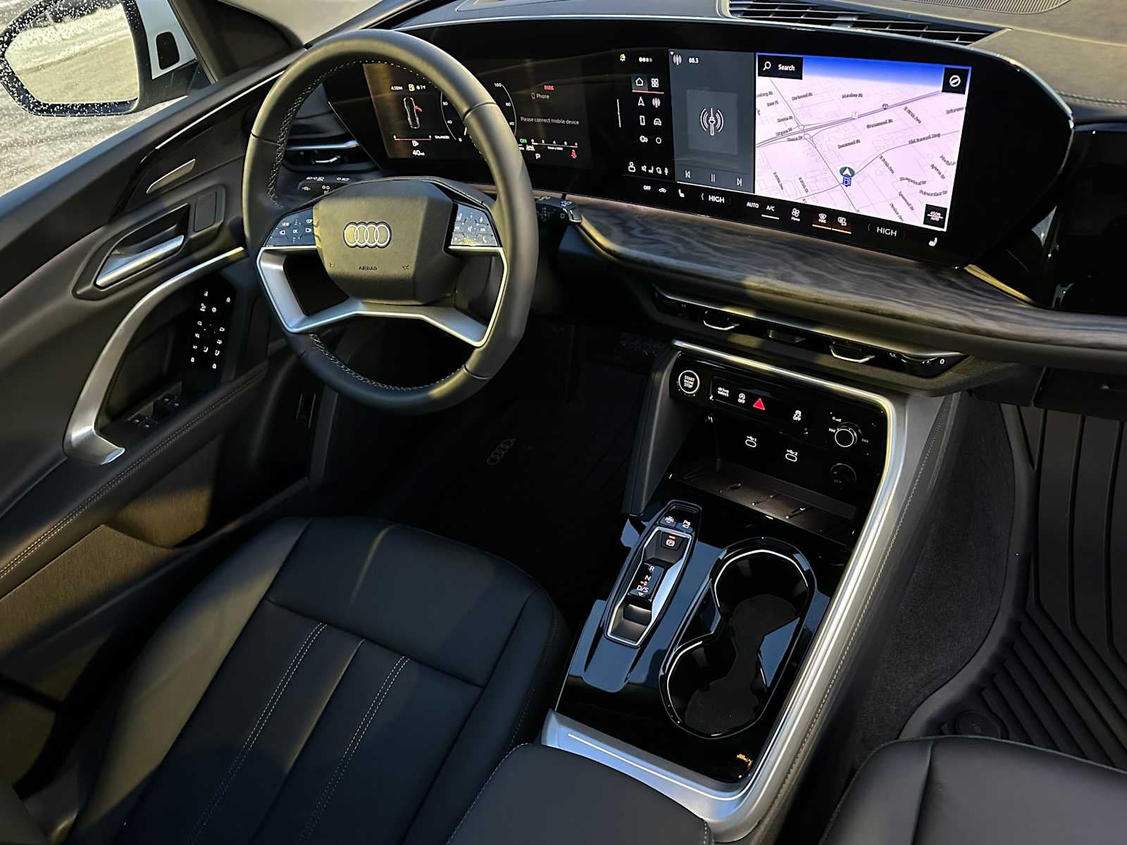 2025 Audi New Q5 Base