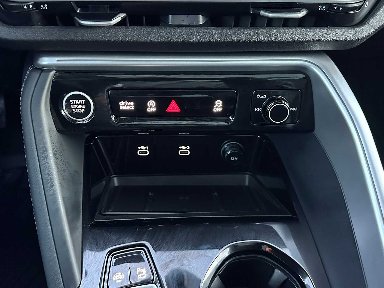 2025 Audi Q5 Base