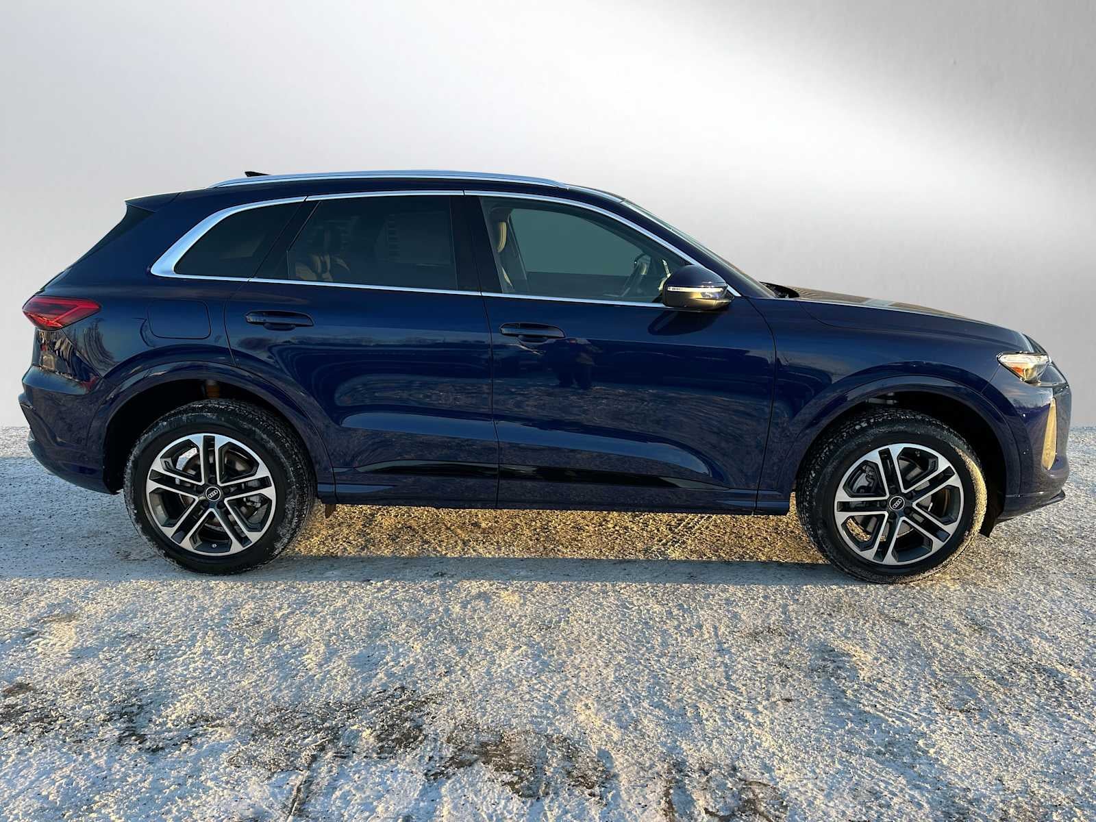 2025 Audi New Q5 Base