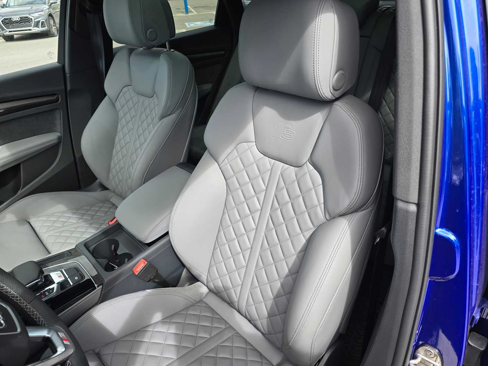 2025 Audi SQ5 Base