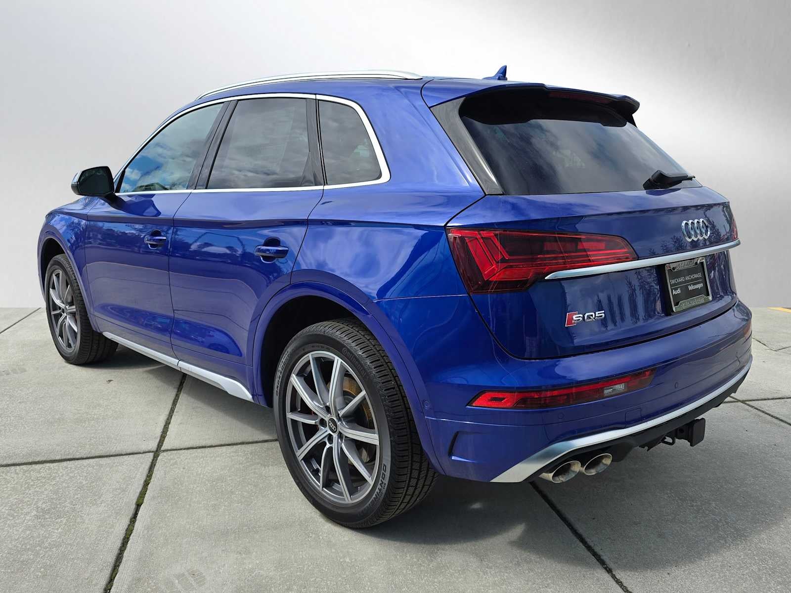 2025 Audi SQ5 Base