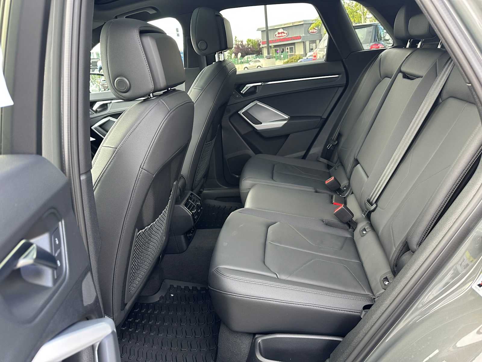2025 Audi Q3 Base