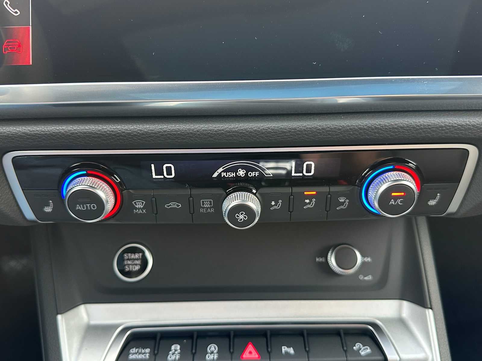 2025 Audi Q3 Base