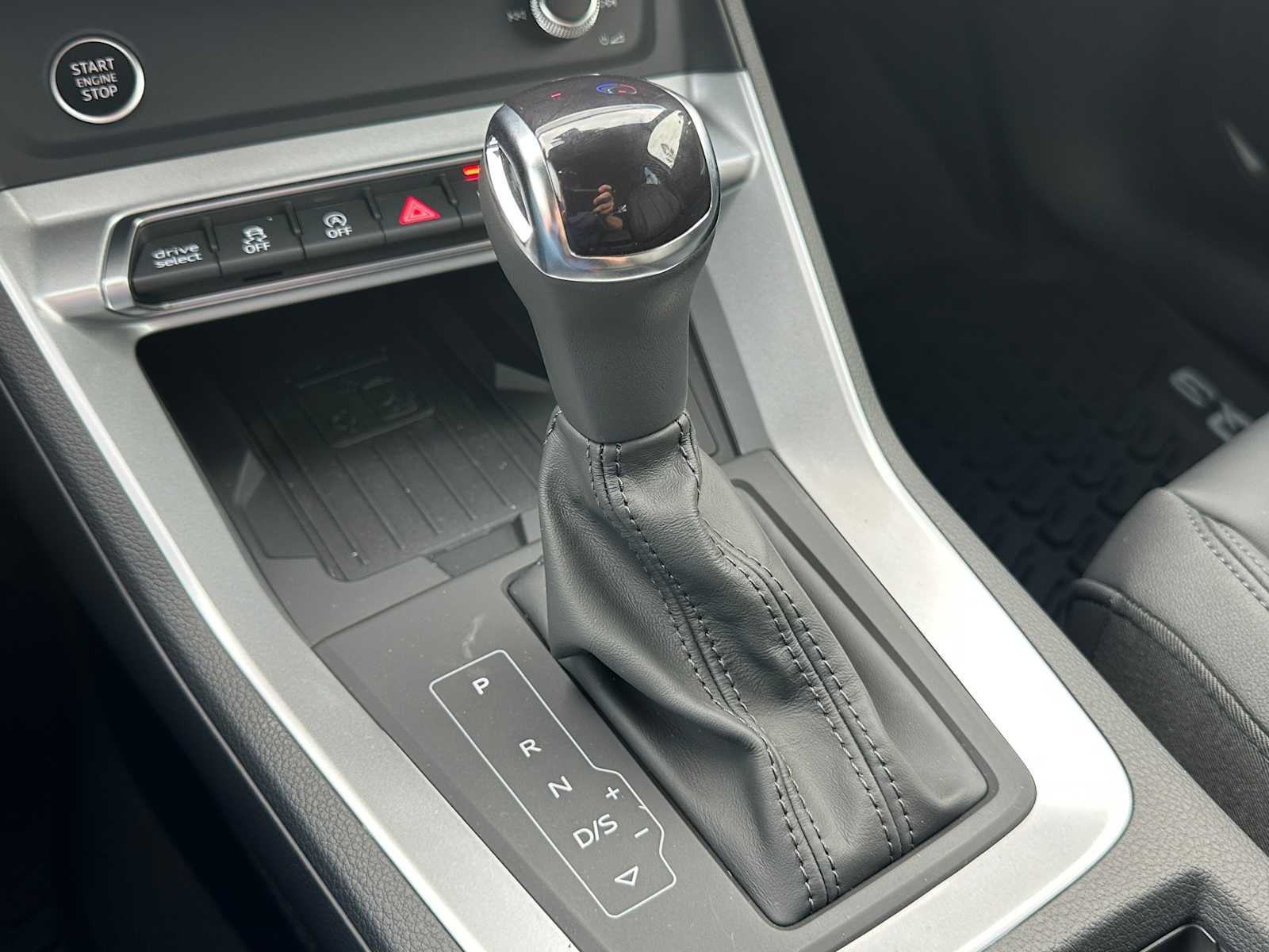 2025 Audi Q3 Base