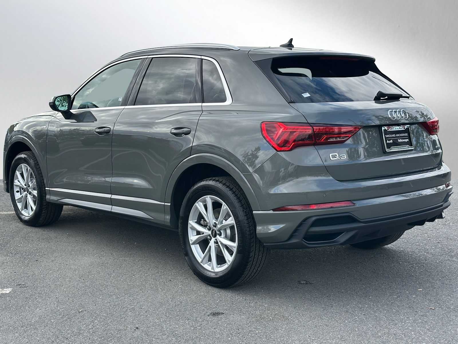 2025 Audi Q3 Base