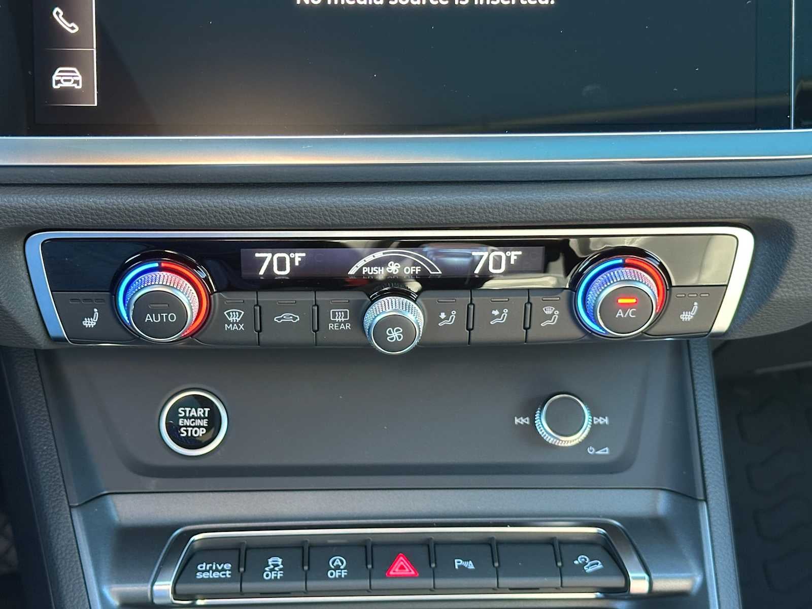 2025 Audi Q3 Base