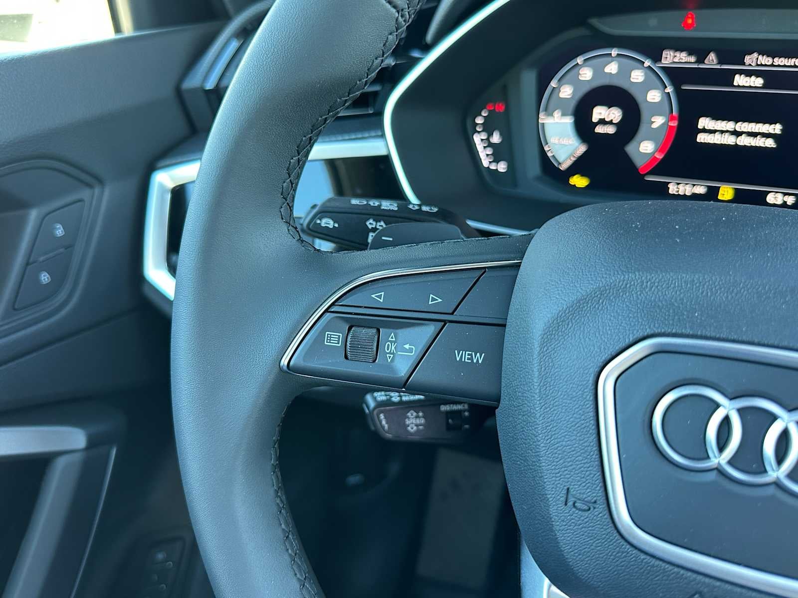2025 Audi Q3 Base