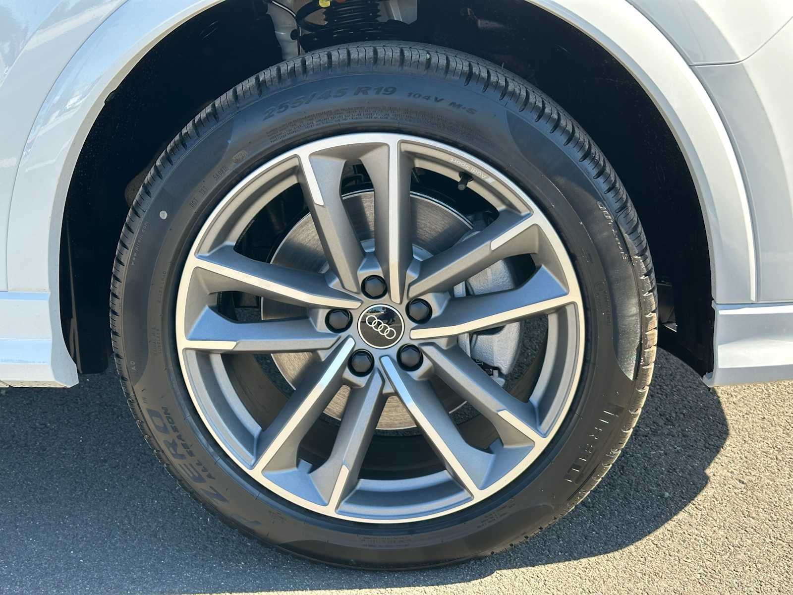 2025 Audi Q3 Base