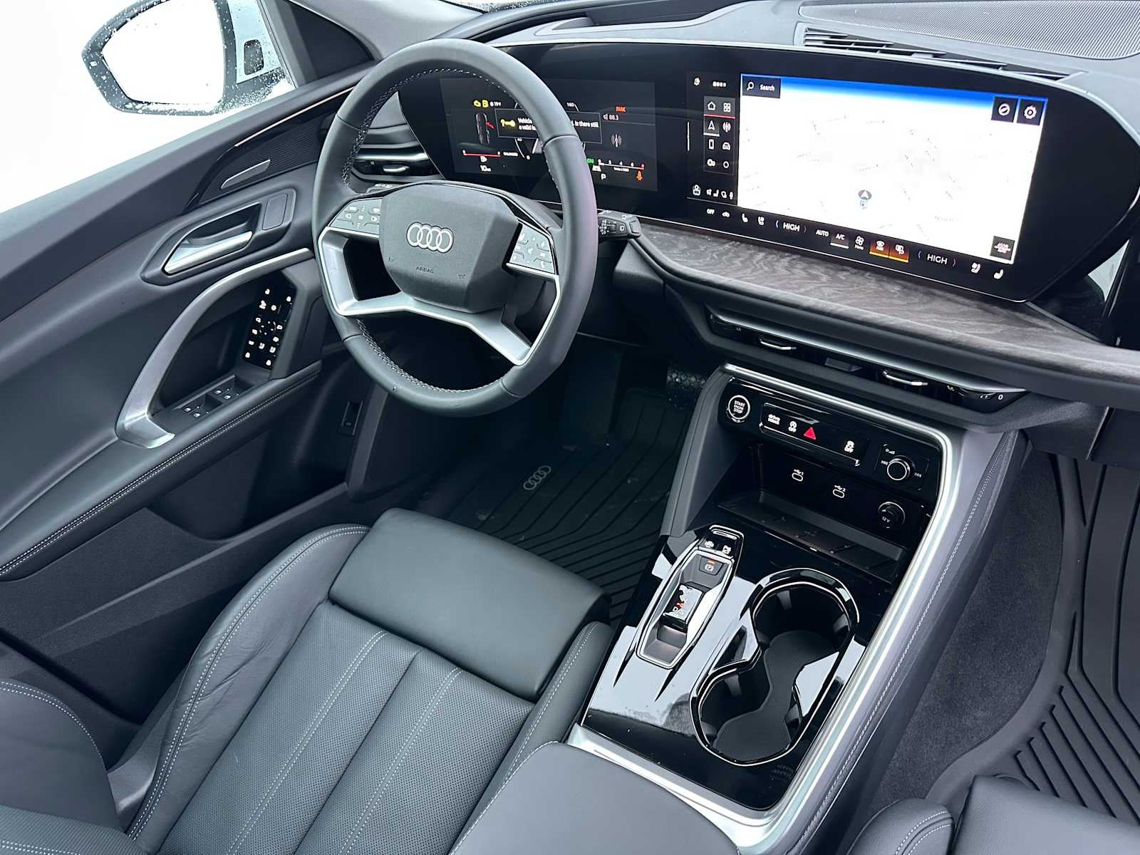 2025 Audi Q5 Sportback Base