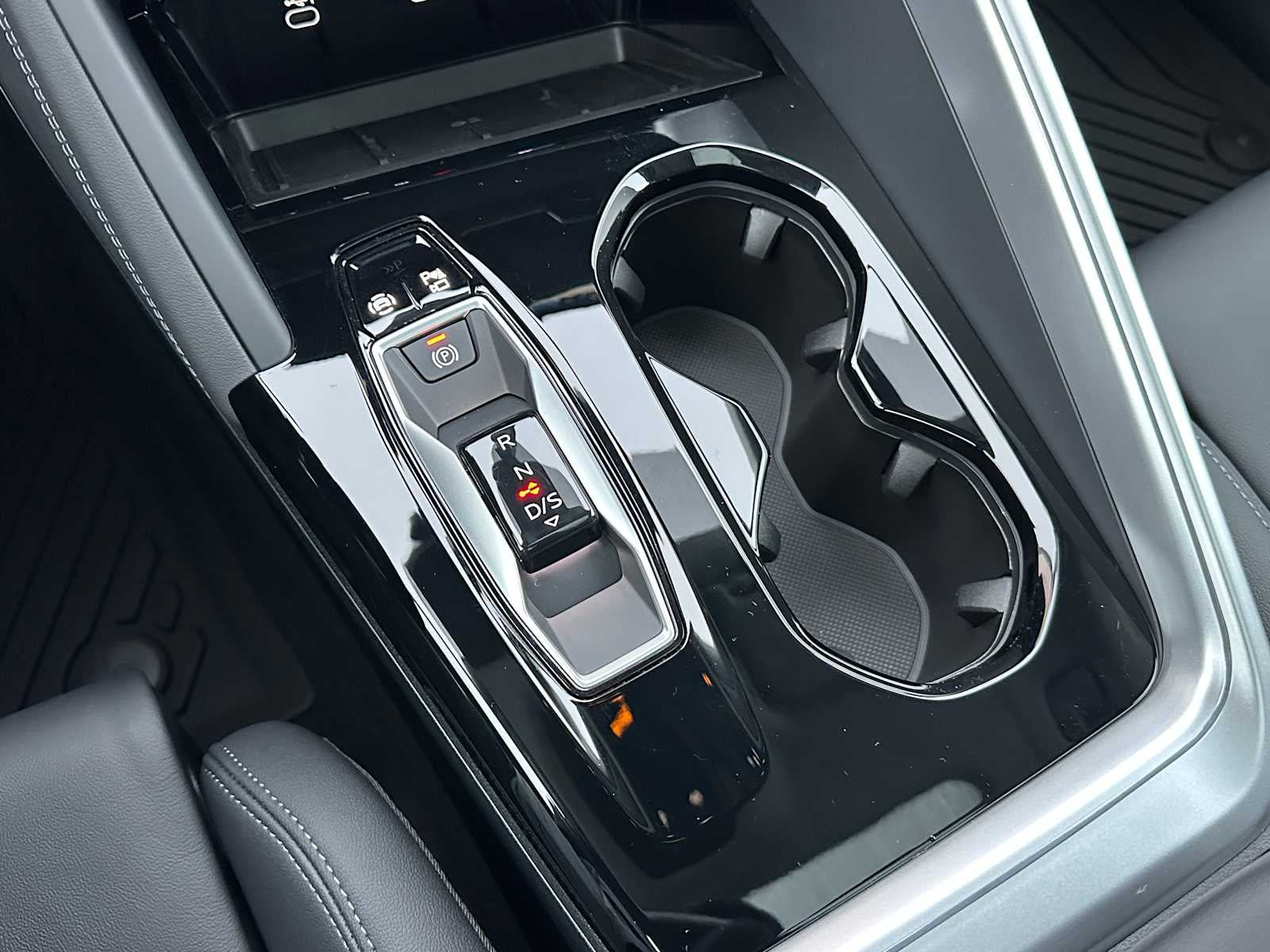 2025 Audi New Q5 Sportback Base
