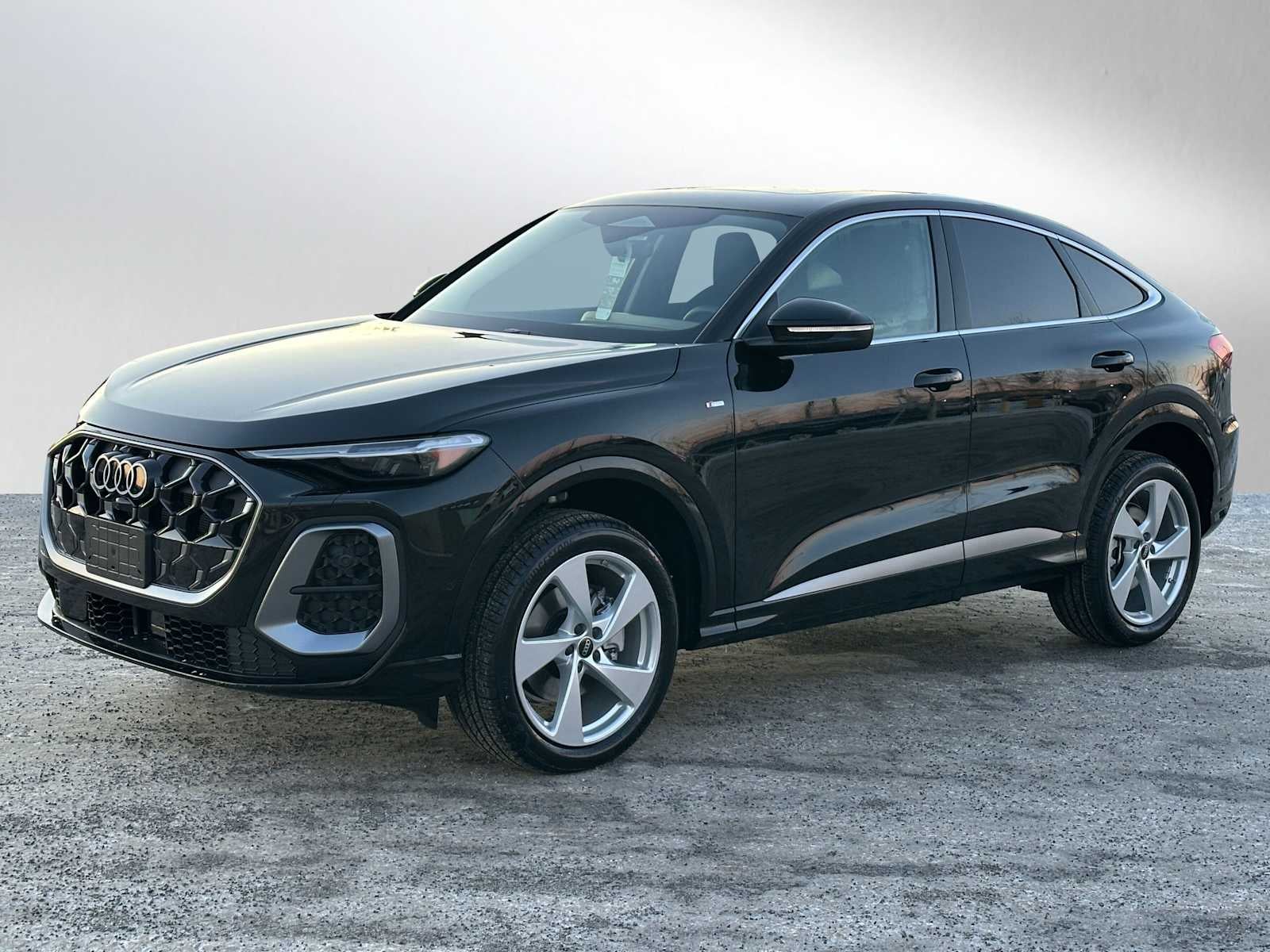 2025 Audi Q5 Sportback Base