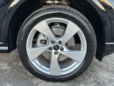 2025 Audi Q5 Sportback Base