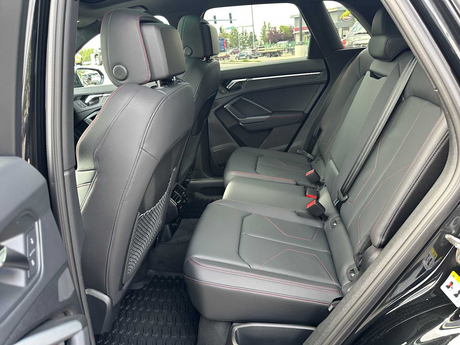 2025 Audi Q3 Base