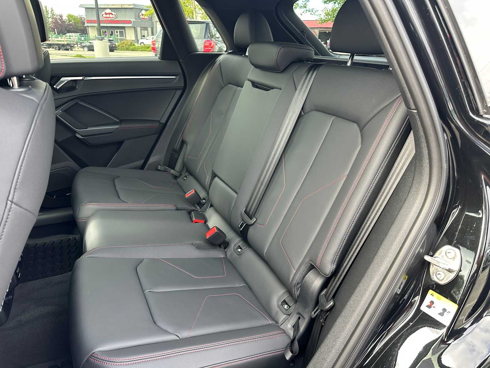 2025 Audi Q3 Base