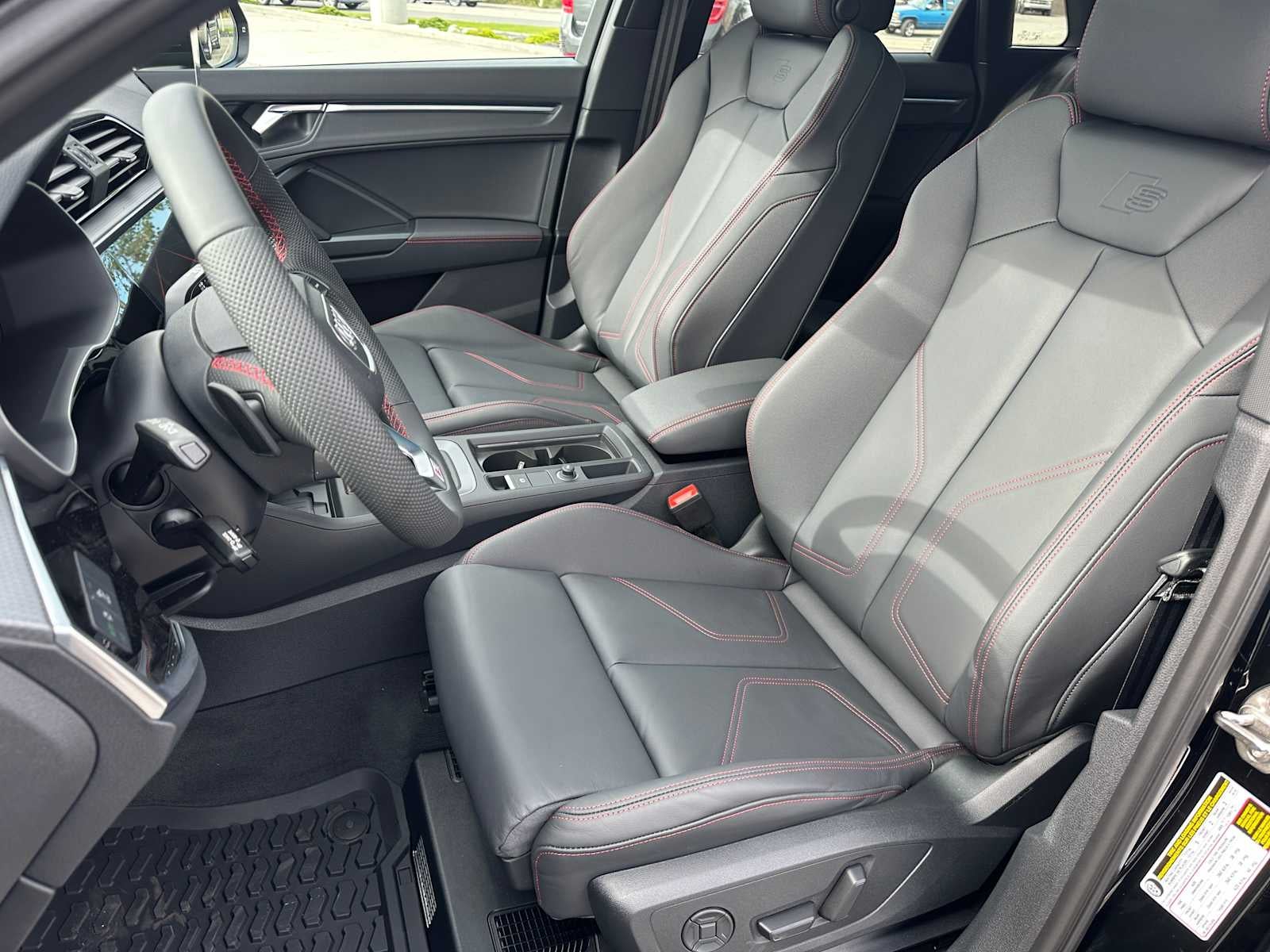 2025 Audi Q3 Base