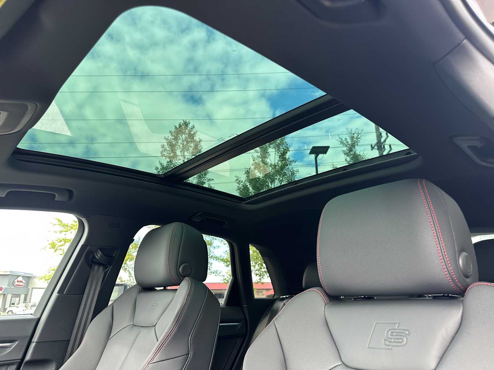 2025 Audi Q3 Base