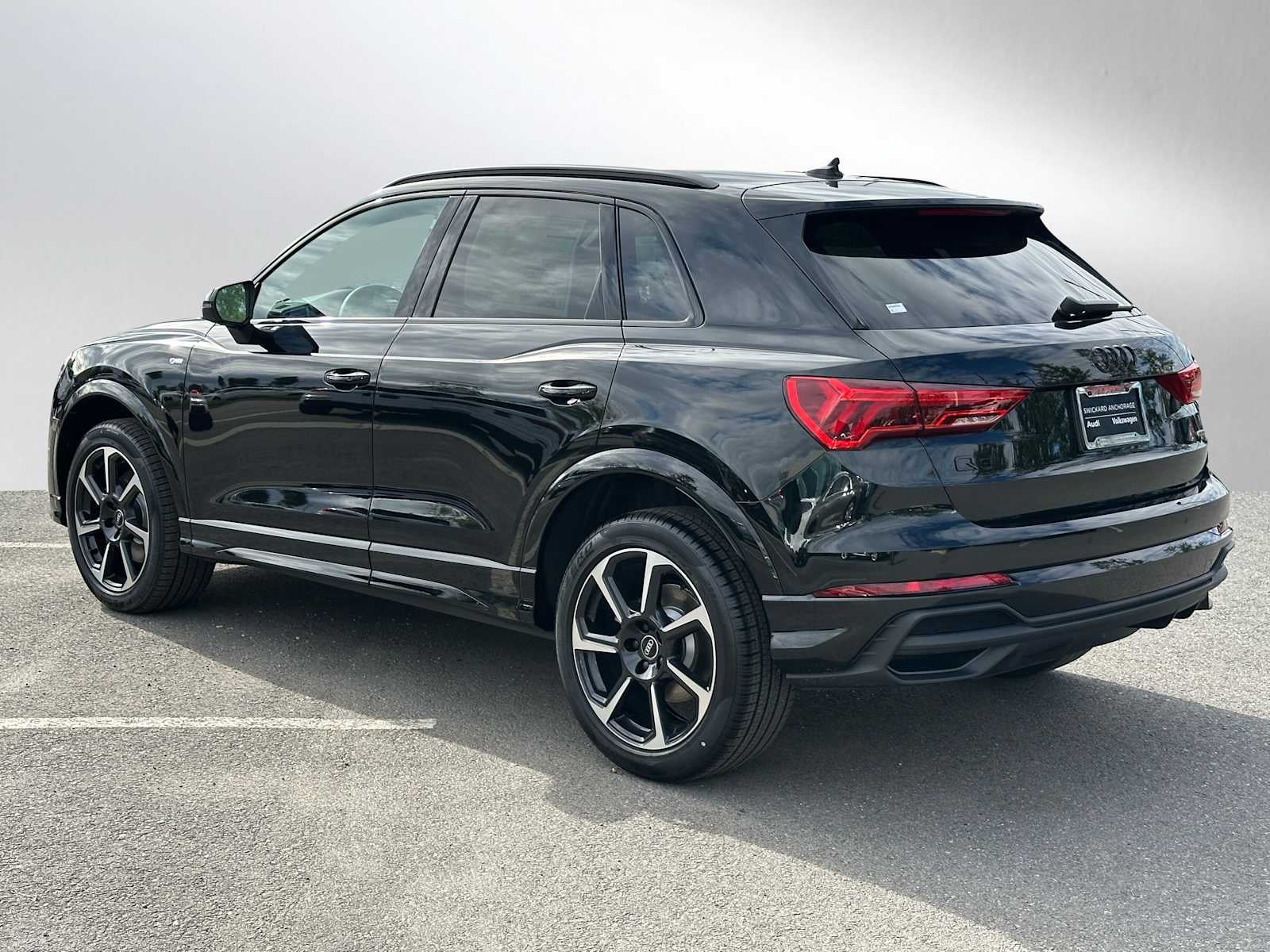 2025 Audi Q3 Base