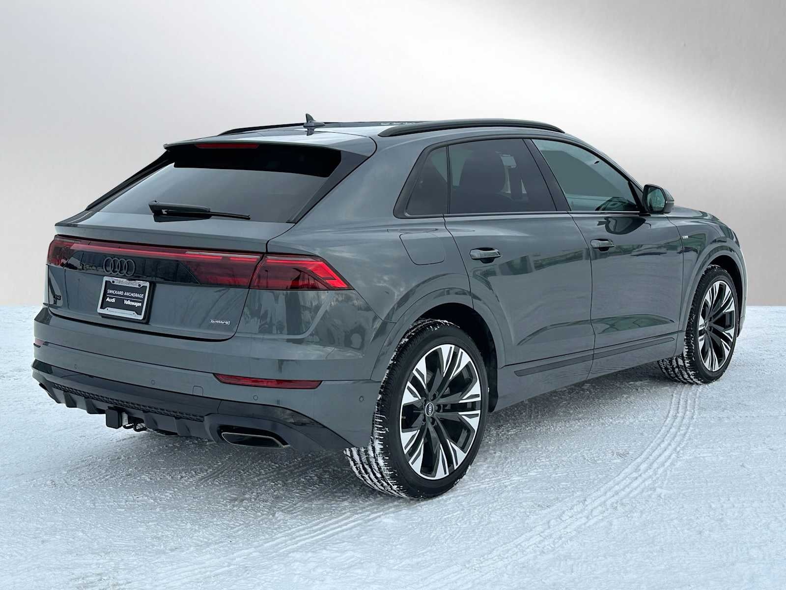 2026 Audi Q8 Base