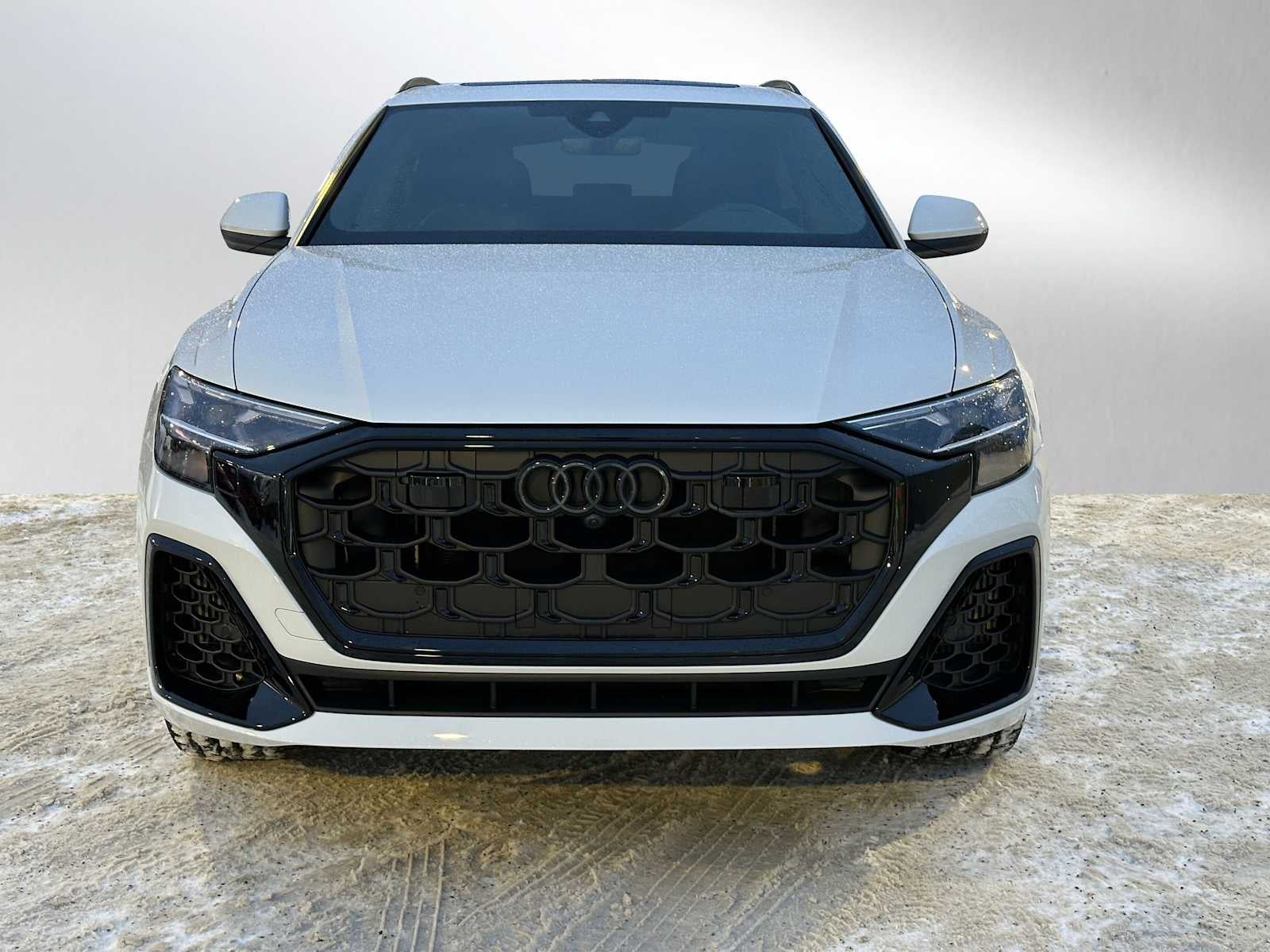 2026 Audi Q8 Base