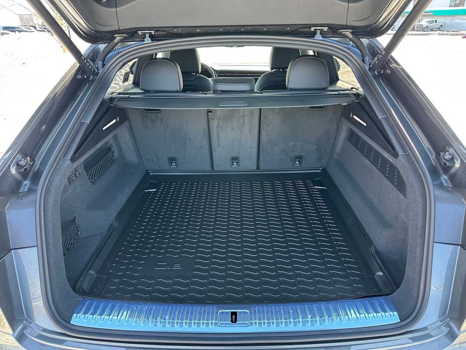 2026 Audi Q8 Base