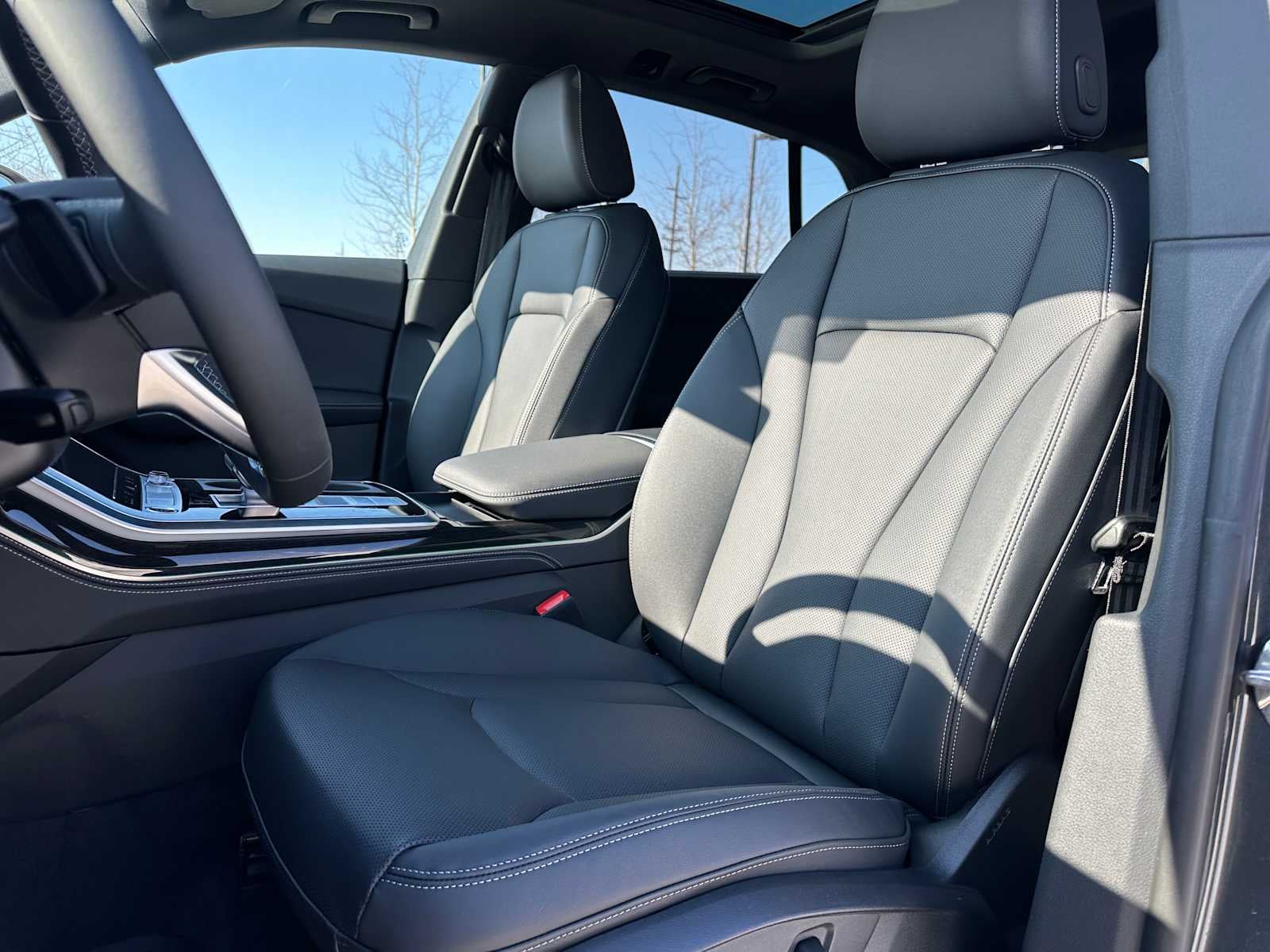 2026 Audi Q8 Base
