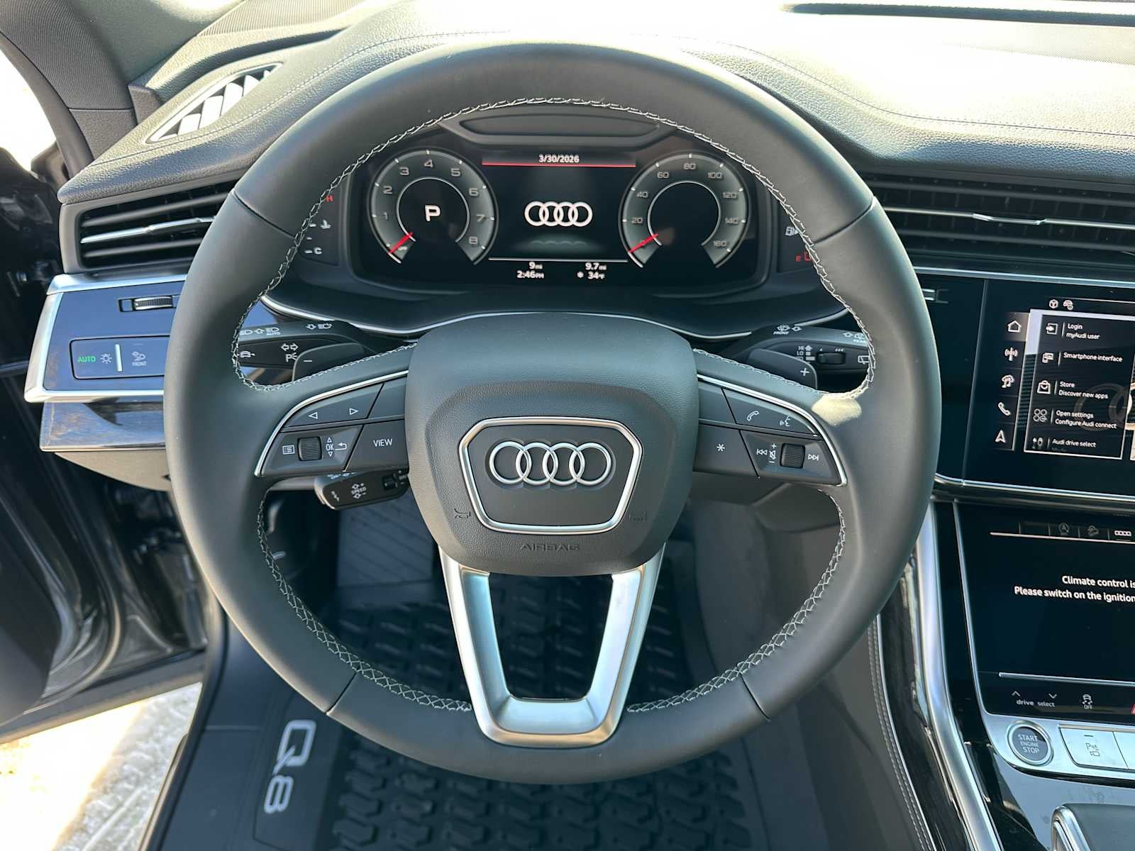 2026 Audi Q8 Base