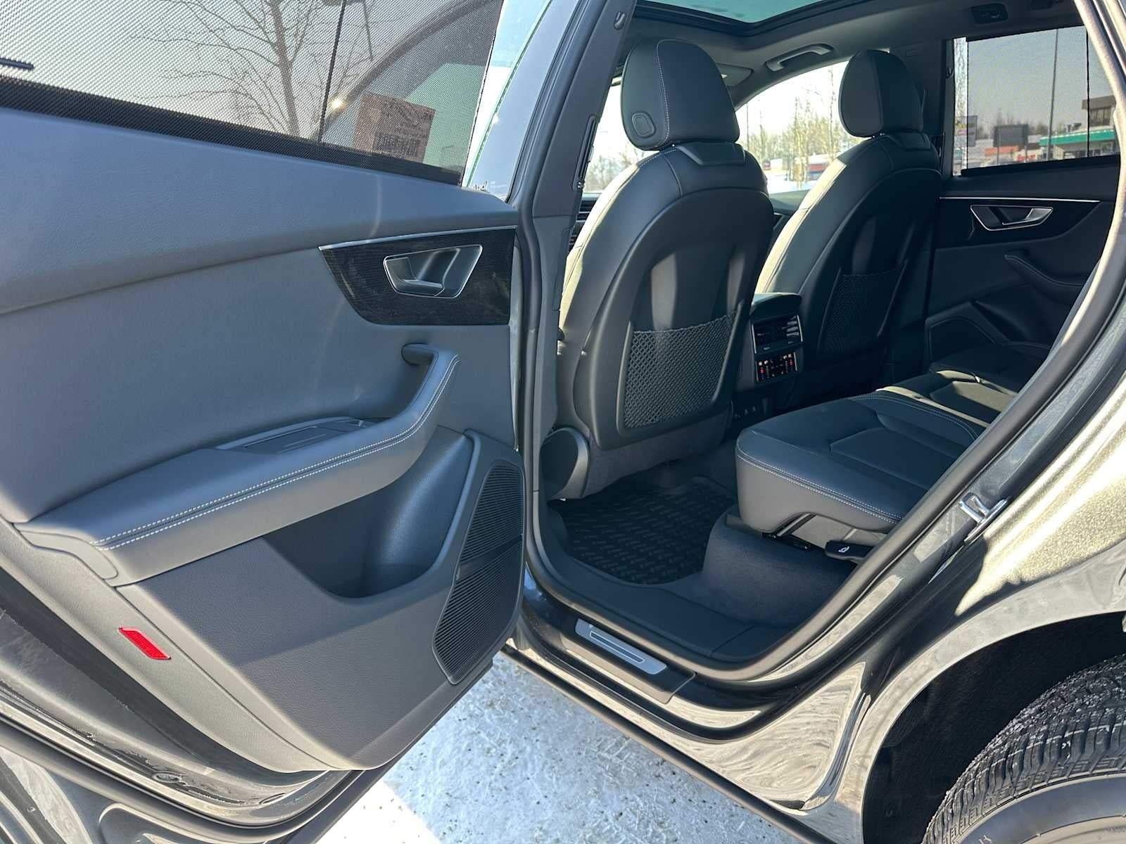 2026 Audi Q8 Base