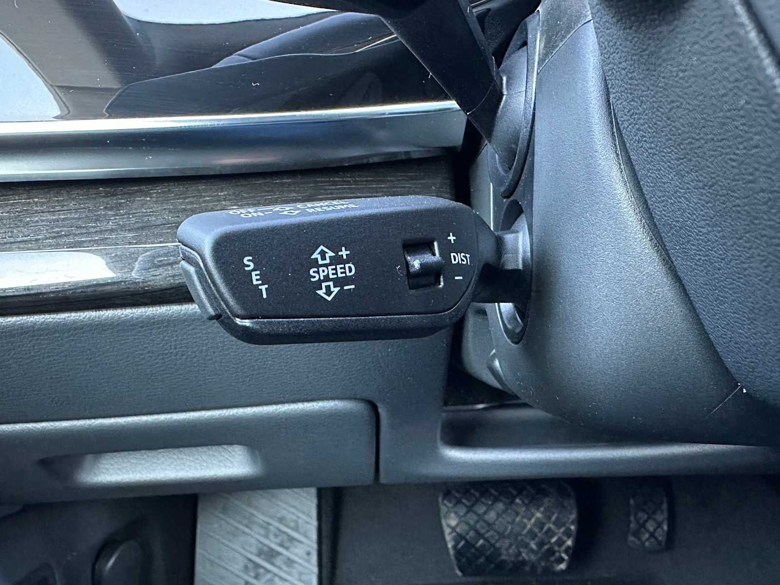 2026 Audi Q8 Base
