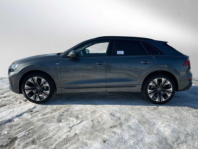 2026 Audi Q8 Base