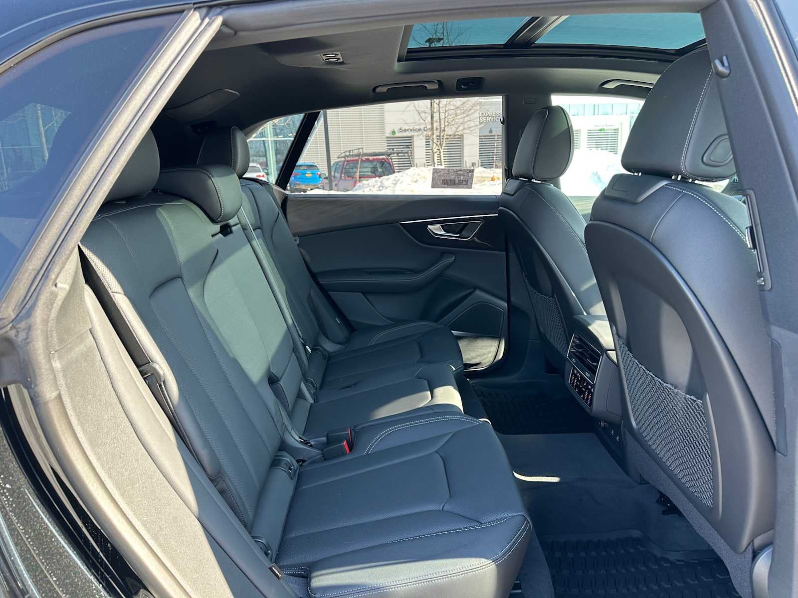 2026 Audi Q8 Base