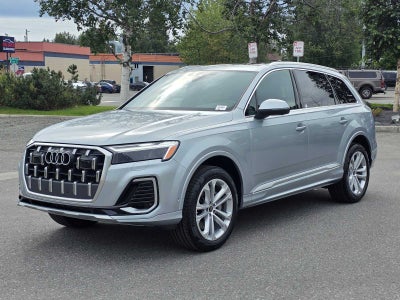 2026 Audi Q7 Base