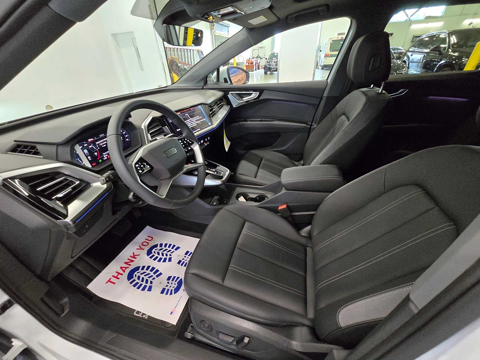 2024 Audi Q4 e-tron Base