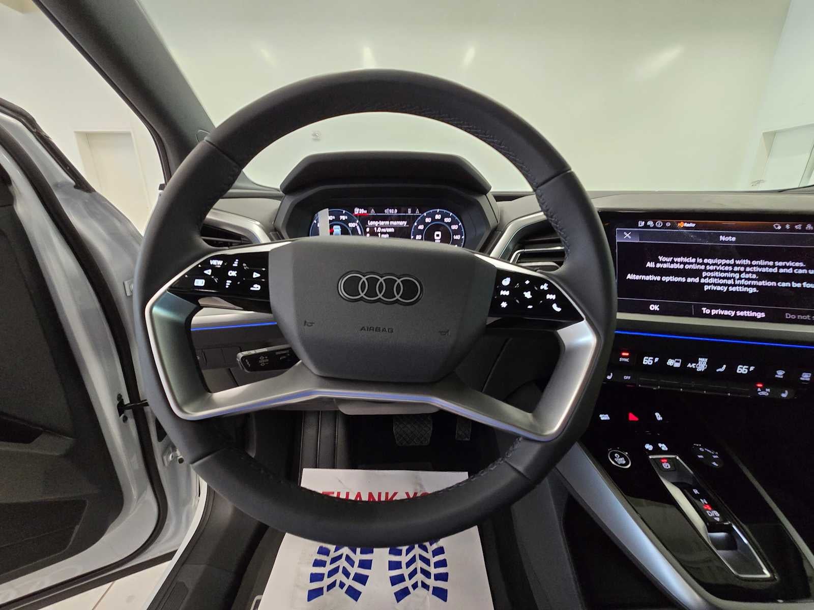 2024 Audi Q4 e-tron Base