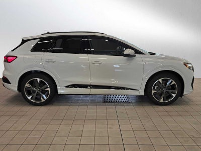 2024 Audi Q4 e-tron Base