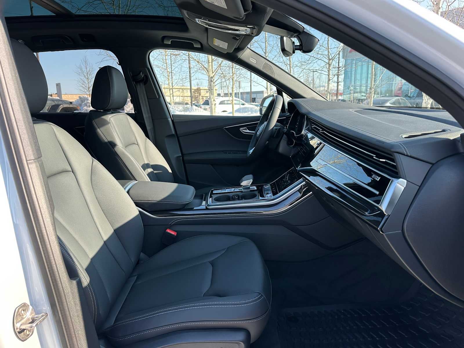 2026 Audi Q7 Base