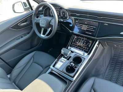 2026 Audi Q7 Base