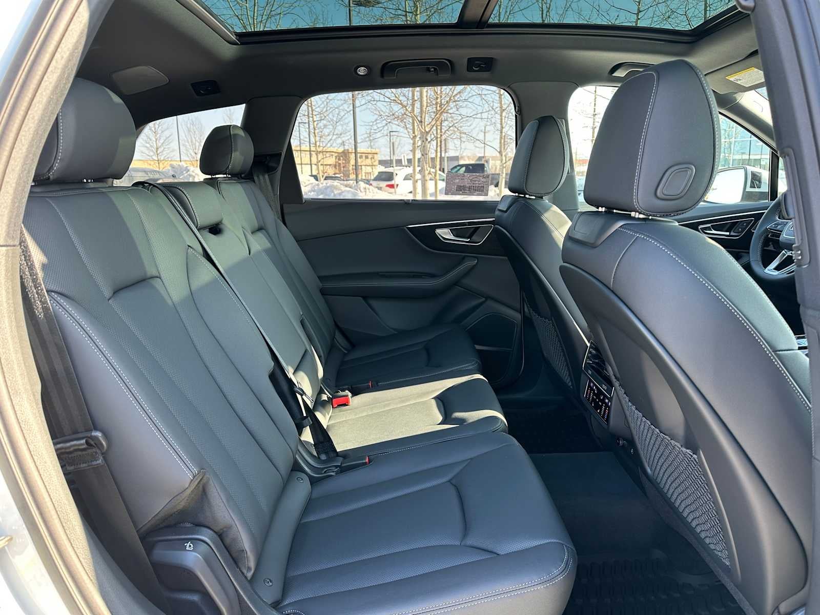 2026 Audi Q7 Base