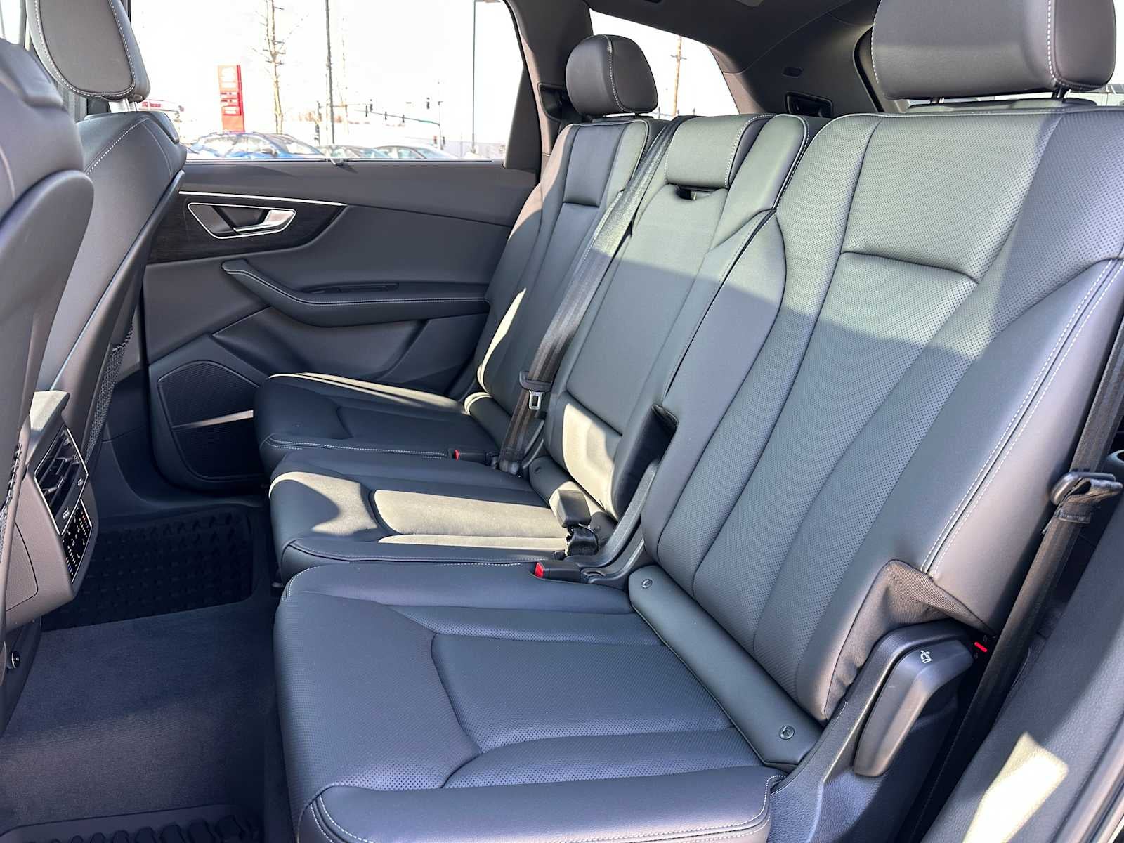 2026 Audi Q7 Base