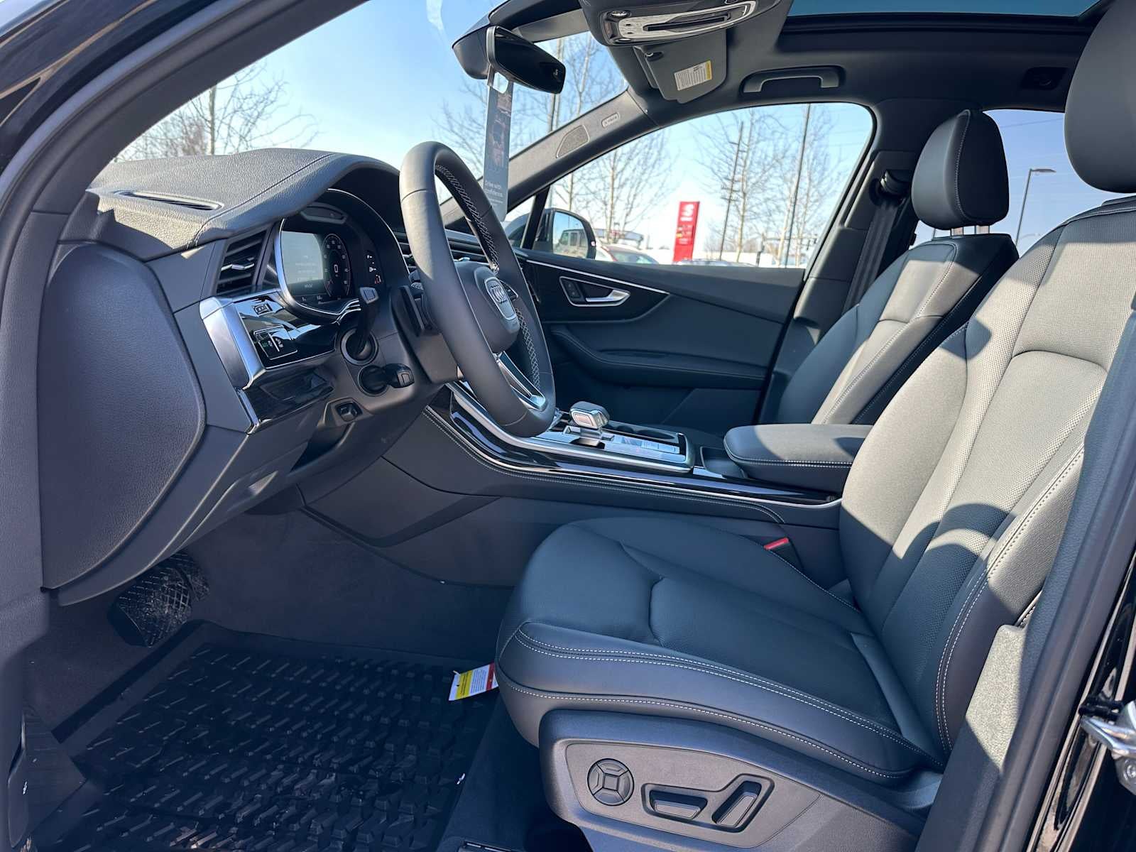 2026 Audi Q7 Base