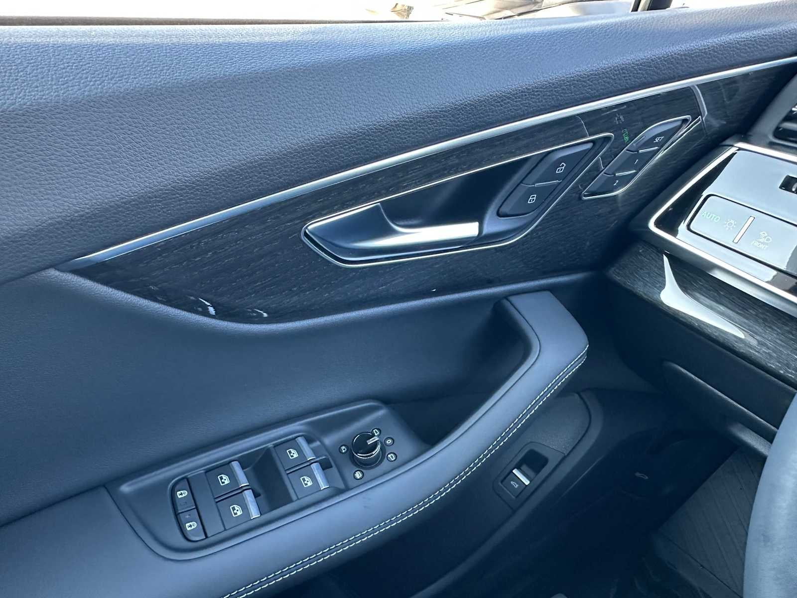 2026 Audi Q7 Base