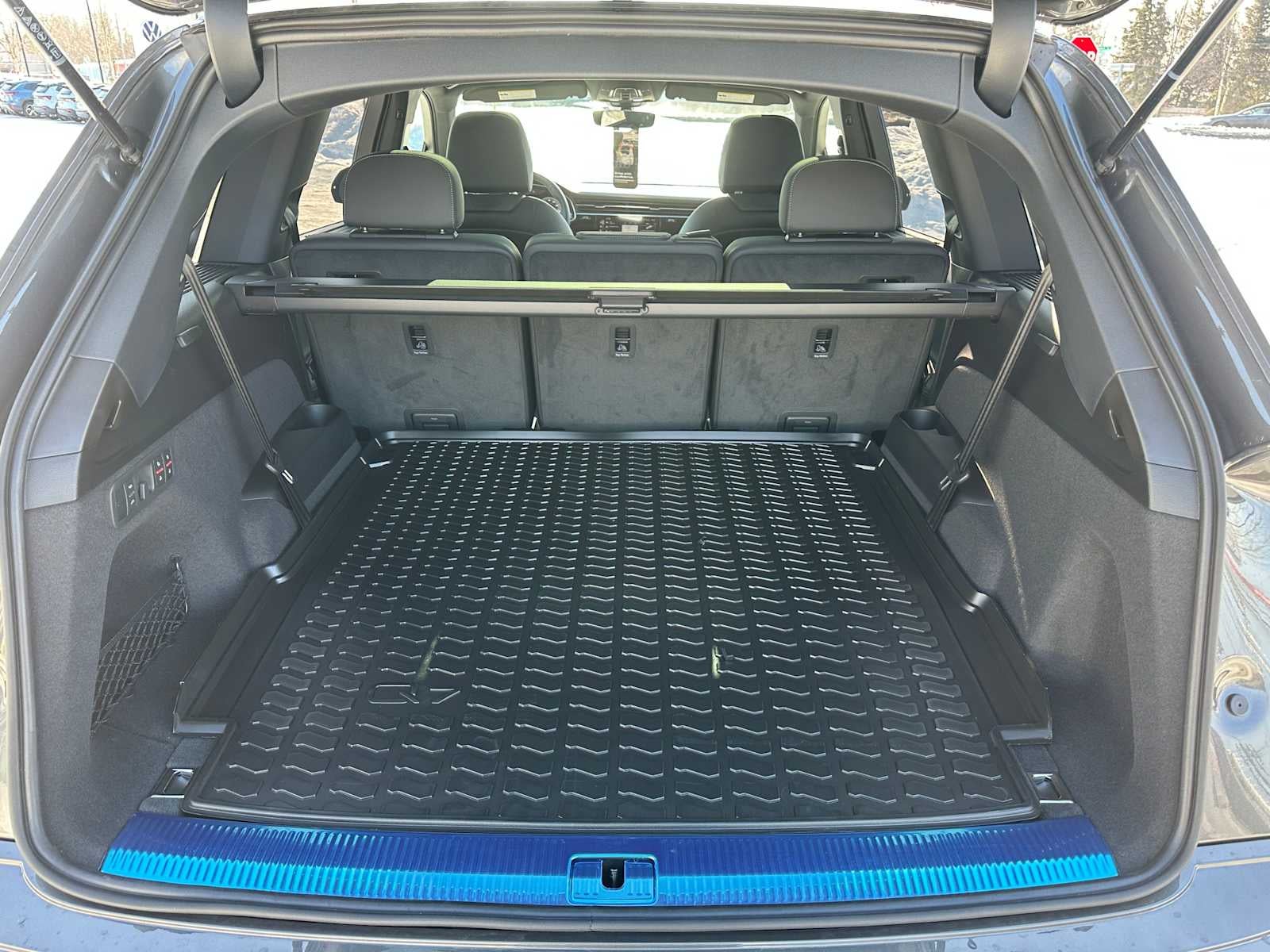 2026 Audi Q7 Base