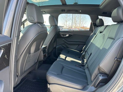 2026 Audi Q7 Base