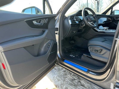 2026 Audi Q7 Base