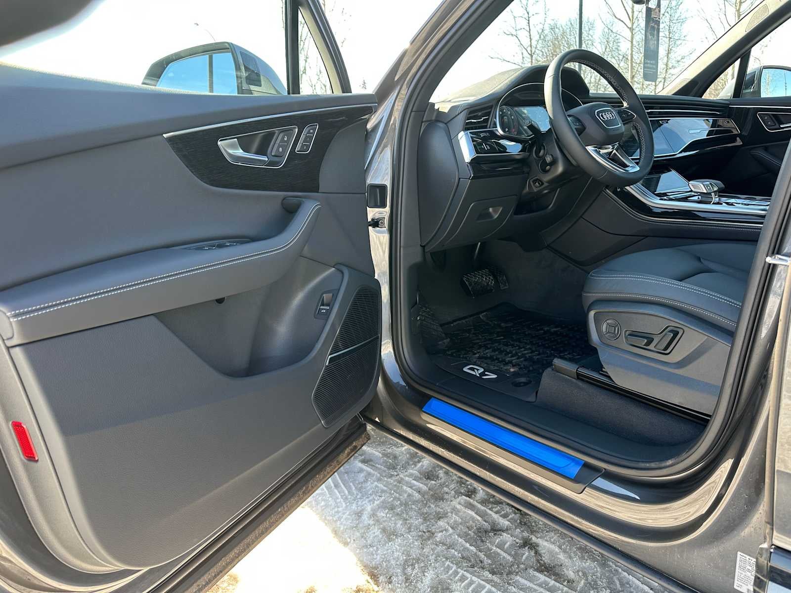 2026 Audi Q7 Base