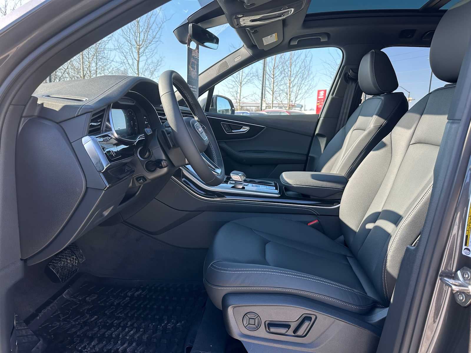2026 Audi Q7 Base