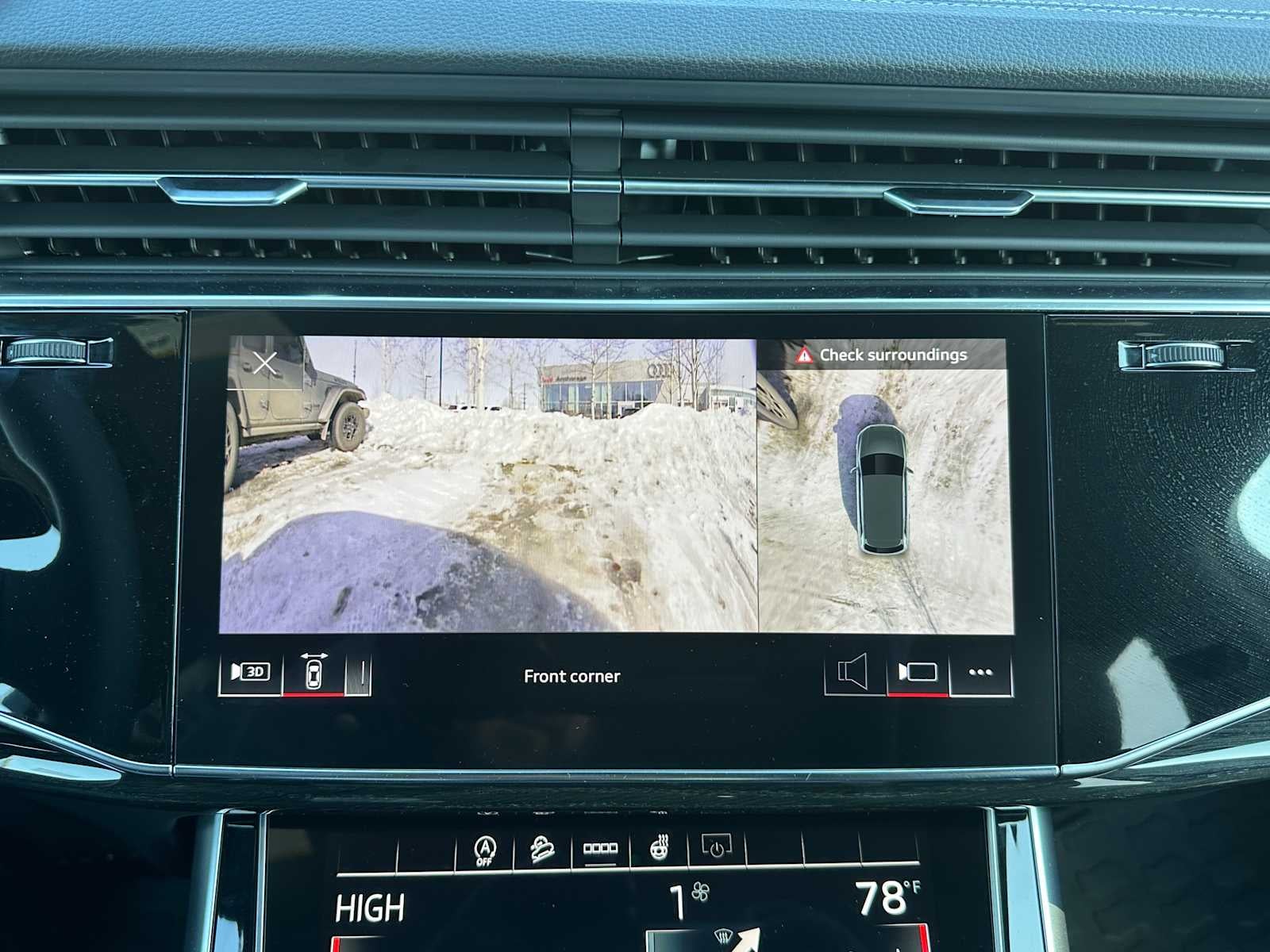 2026 Audi Q7 Base