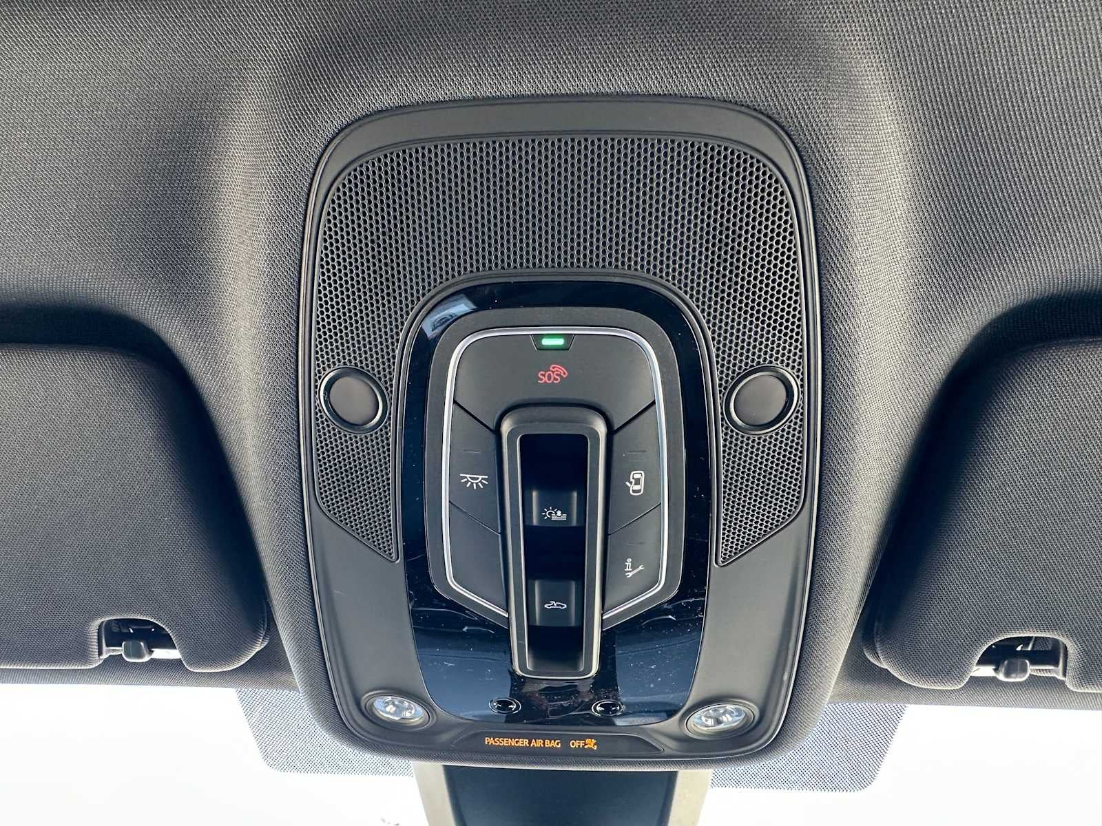 2026 Audi Q7 Base