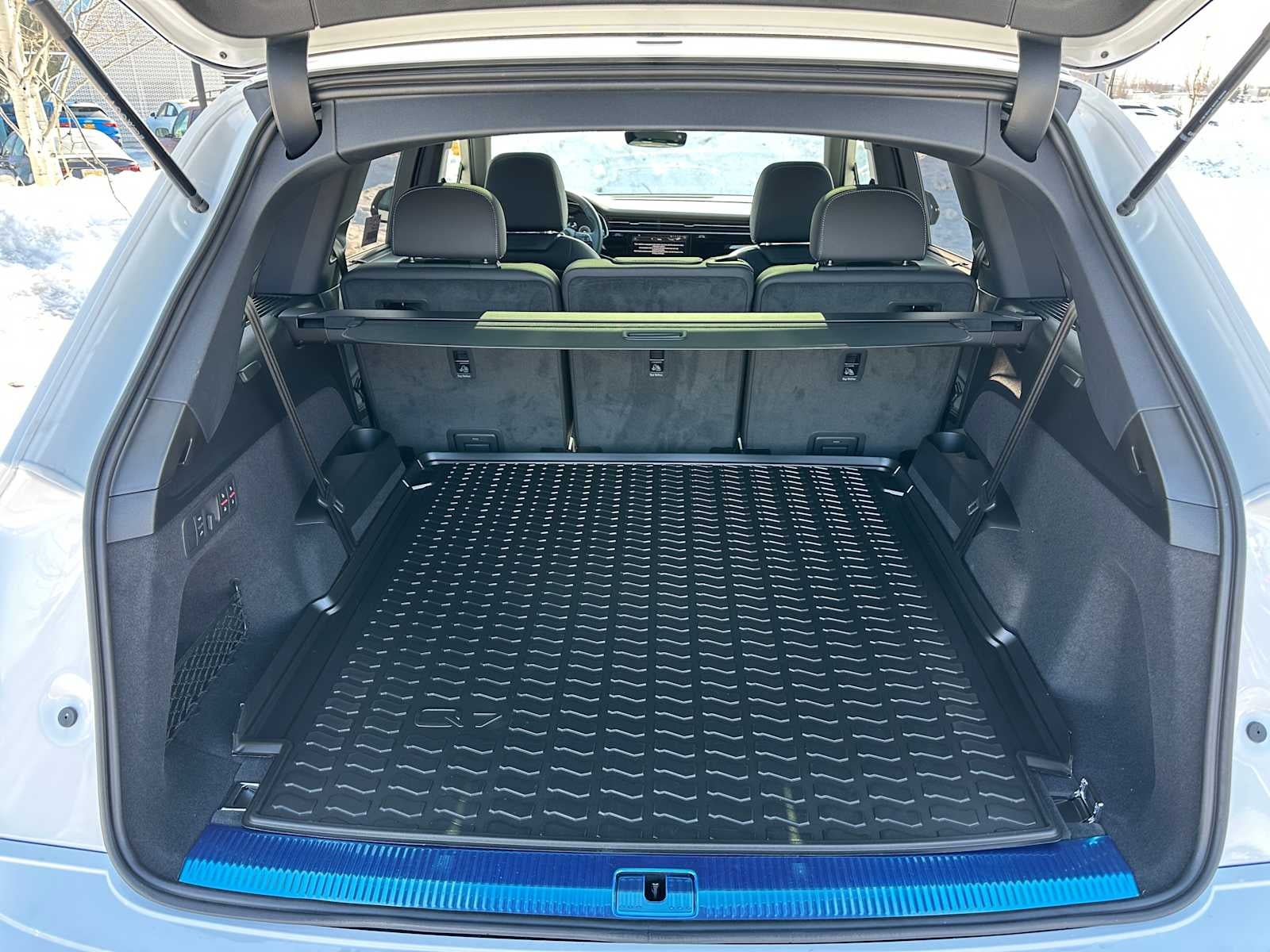 2026 Audi Q7 Base