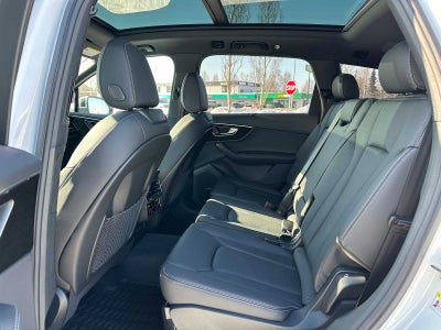 2026 Audi Q7 Base