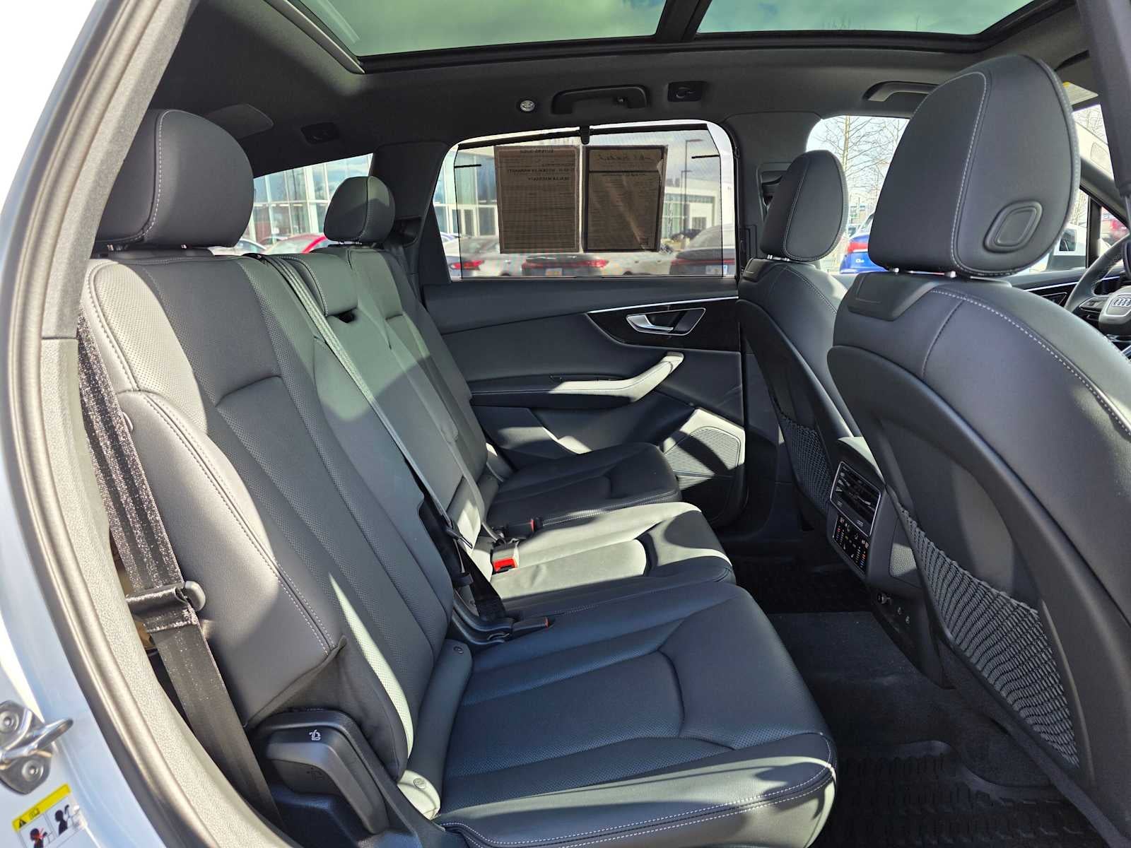 2025 Audi Q7 Base